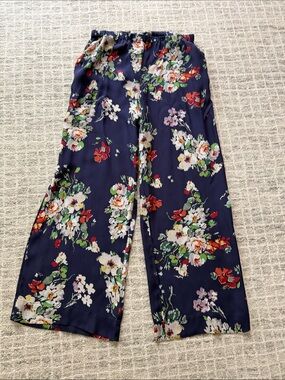 The Great. Chaplin wide leg silk floral pants, size 2(medium)
